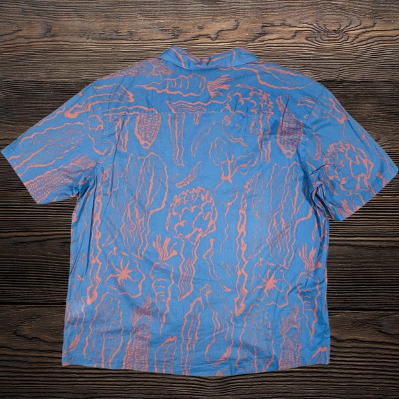 Lot of 2 HM Large Mens Relaxed Fit Short Sleeve Button Down Shirts Blue Red NWOT - Picture 3 of 15